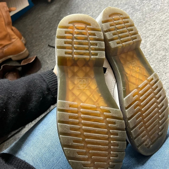 Dr Martens 1460 Patent Leather Boots, size 36 - Picture 5 of 11